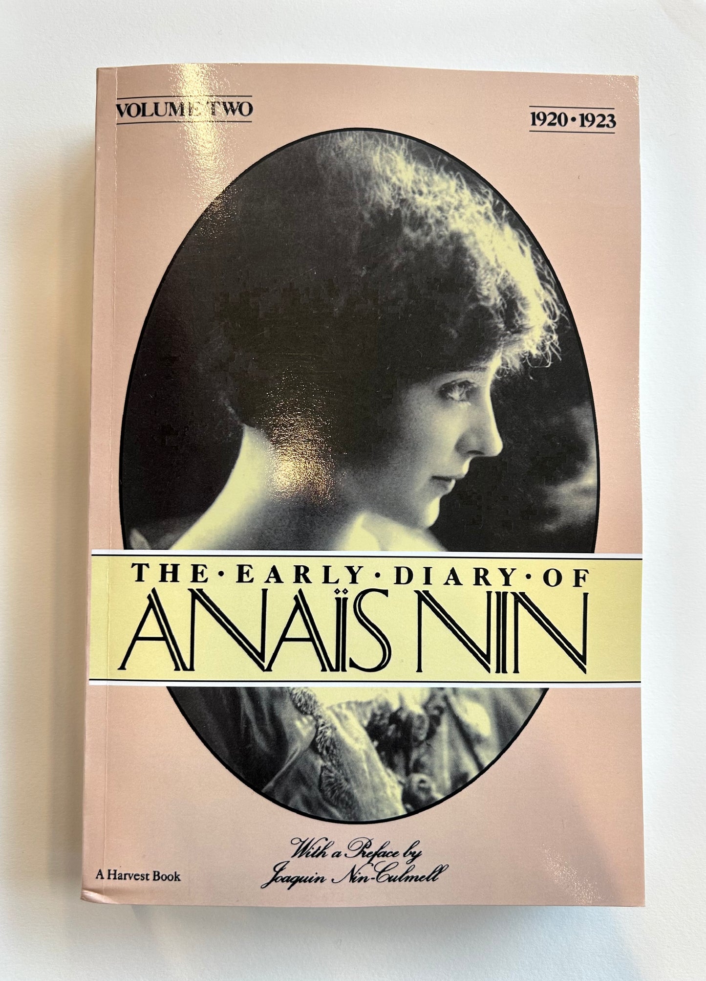 The Early Diary of Anaïs Nin, Vol. 2 (1920–1923)