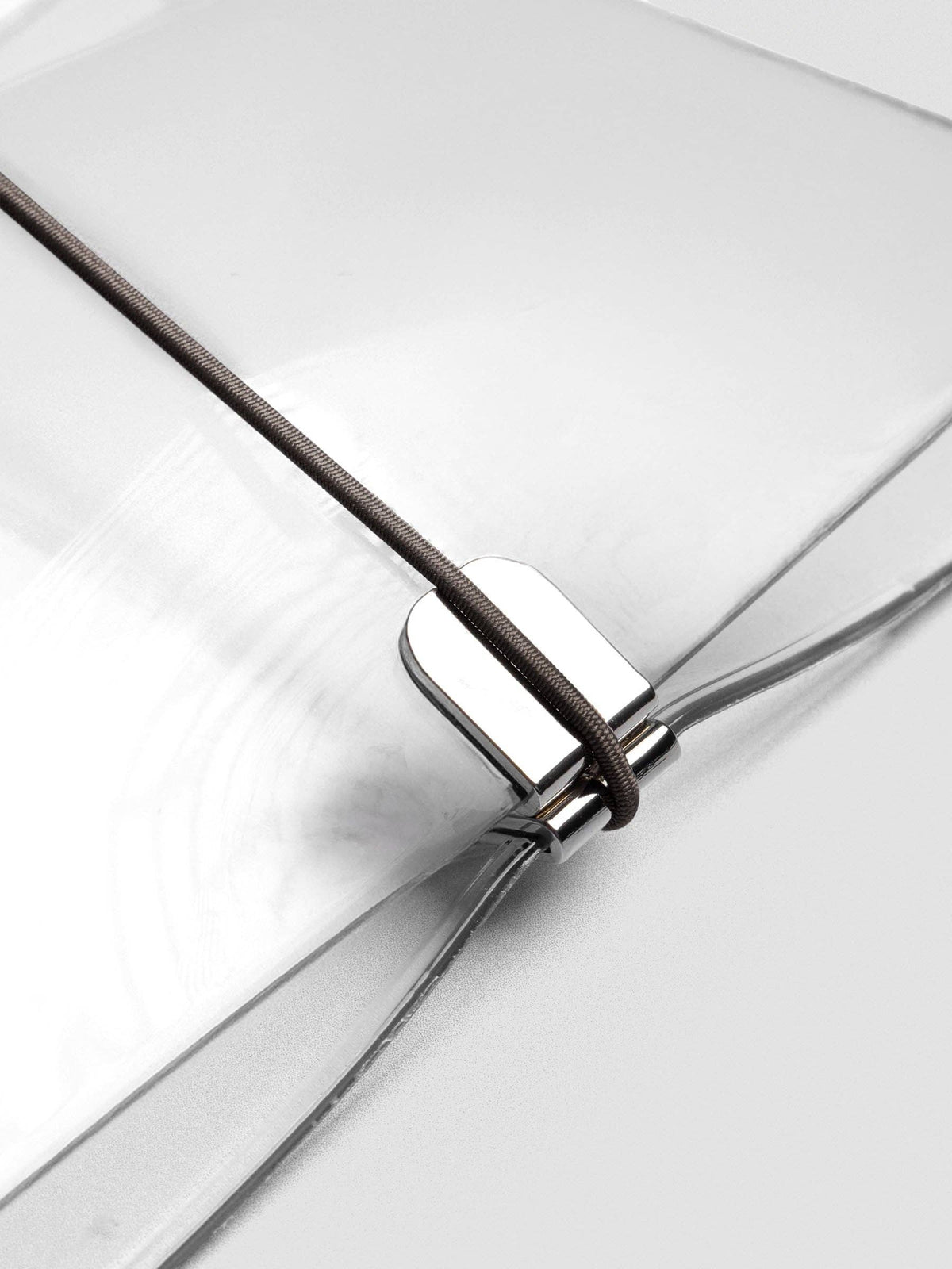 Exterieurbanden | Vinyl-reishoes: Ash, Lisbon, Nori, & Avant Garde